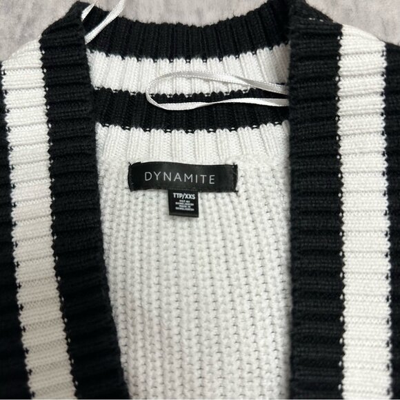 Dynamite Oversized Knit Sweater Vest - Picture 3 of 5